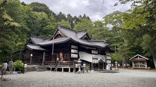 義經神社